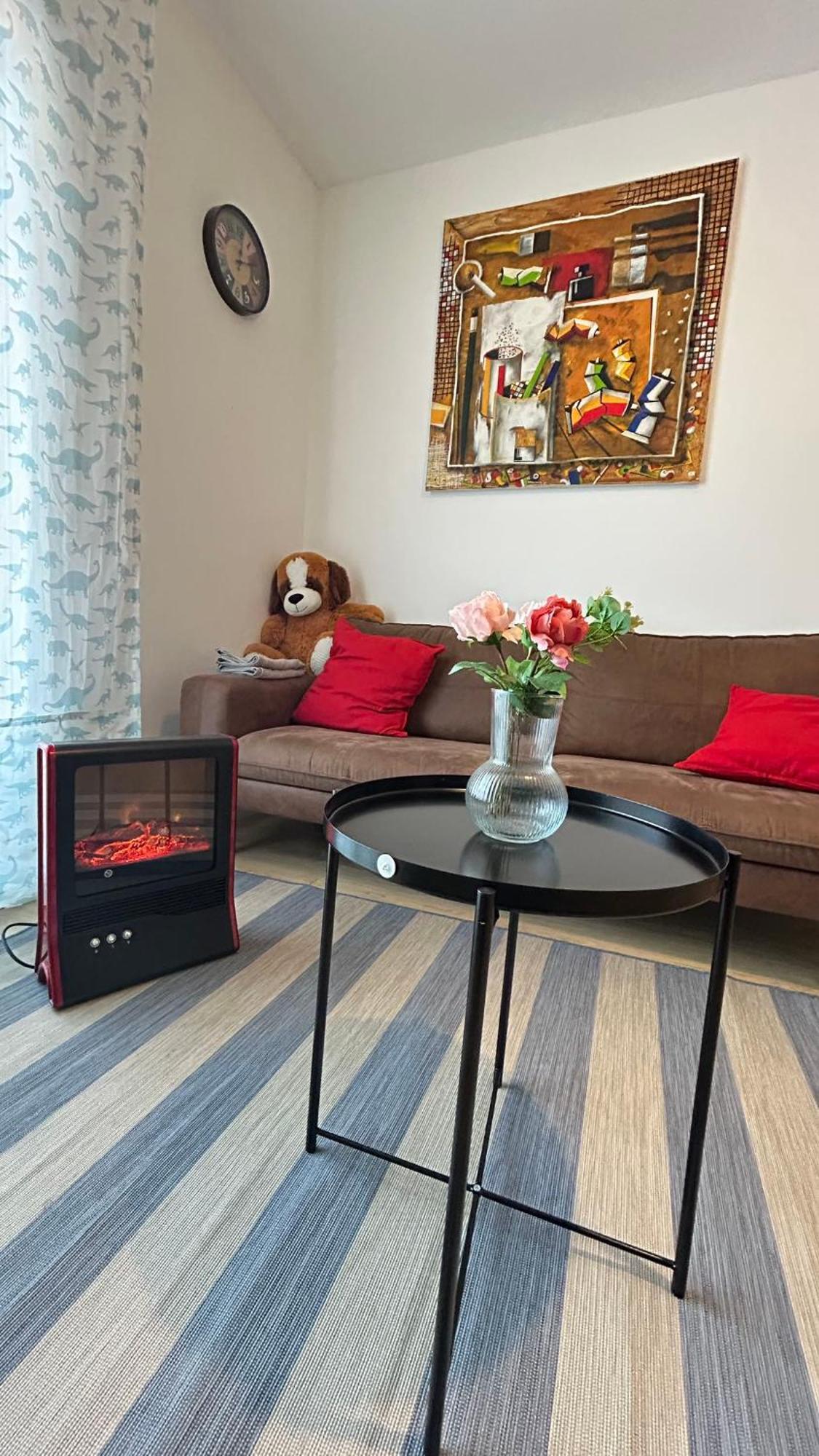 Maifamilybcn-Comodo Y Metro Cercano บาดาโลนา ภายนอก รูปภาพ
