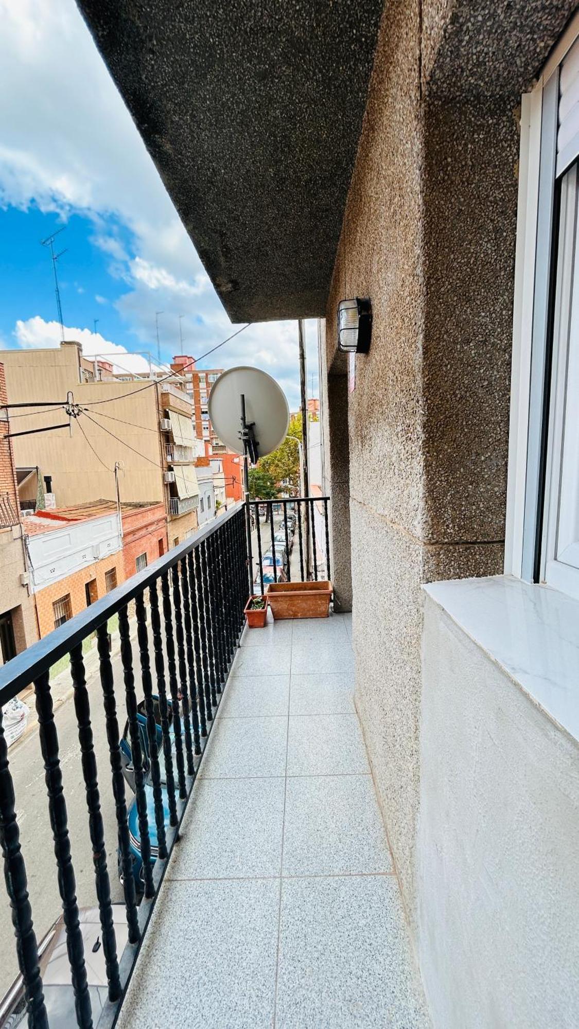 Maifamilybcn-Comodo Y Metro Cercano บาดาโลนา ภายนอก รูปภาพ